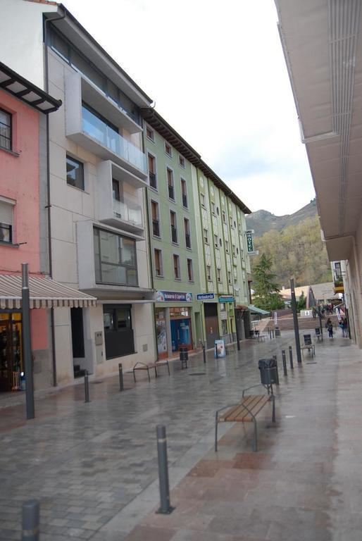 Apartamento Enol Onís Buitenkant foto